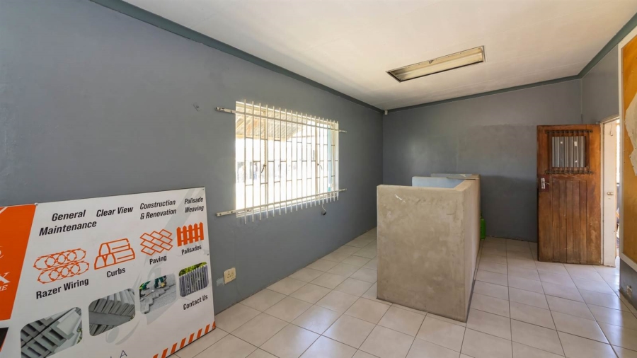 To Let  Bedroom Property for Rent in Kroonstad Industrial Free State